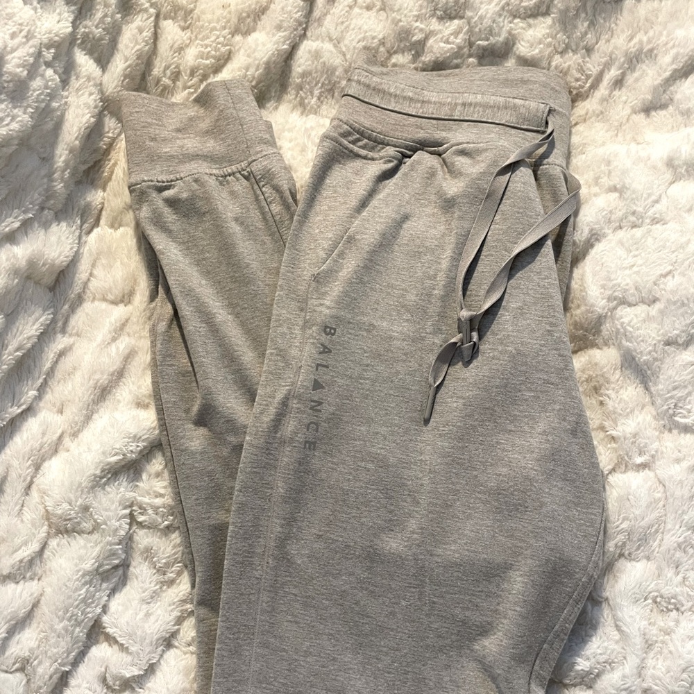 Heathered Grey/Tan Joggers | Balance Athletica